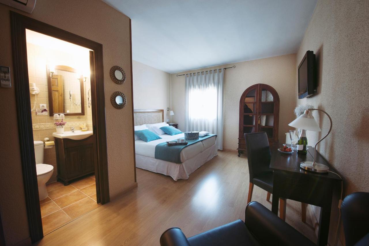 Hostal Rural Moratin Pastrana Dış mekan fotoğraf