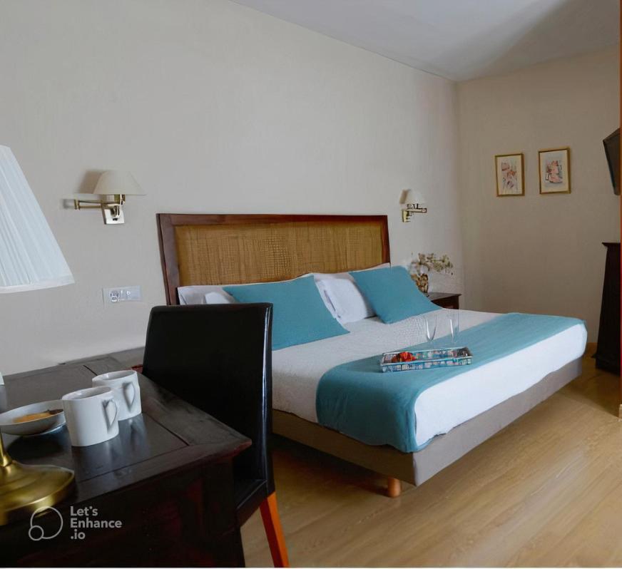 Hostal Rural Moratin Pastrana Dış mekan fotoğraf