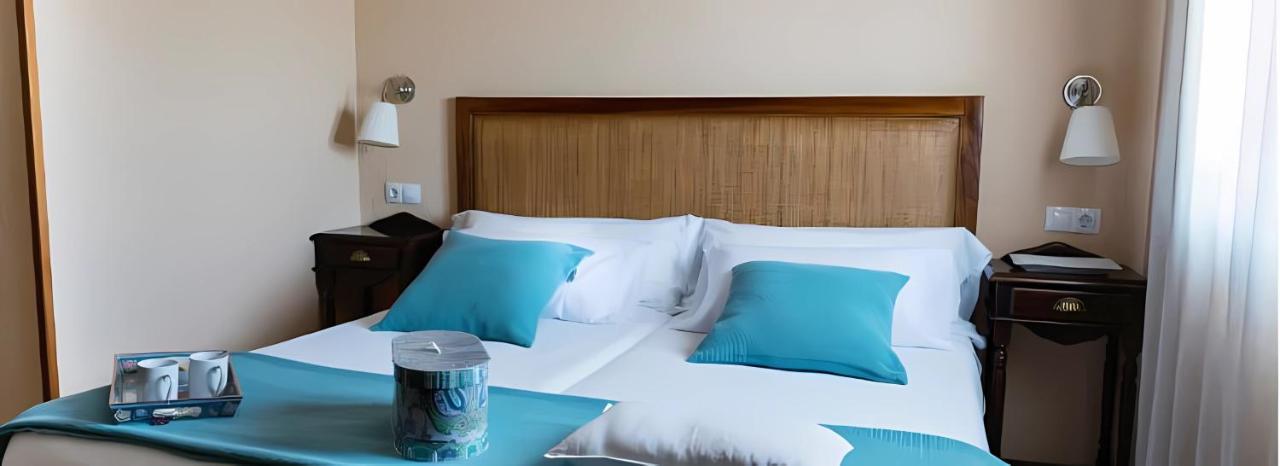 Hostal Rural Moratin Pastrana Dış mekan fotoğraf
